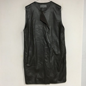 르베이지 양가죽 베스트 자켓 66 / 랑방 마인 오브제 타임 럭키슈에뜨 산드로 마쥬 오르 시에 시스템