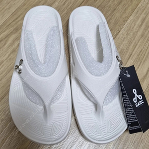 바크 플립플랍 쪼리 화이트 240 