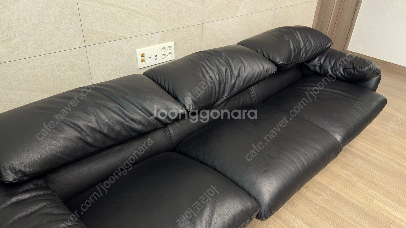 Cassina 마라룽가 3시터 소파 (오리지날)--5