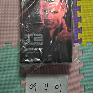 [판매중]핫토이 MMS774 터미네이터2 T-1000(2.0)