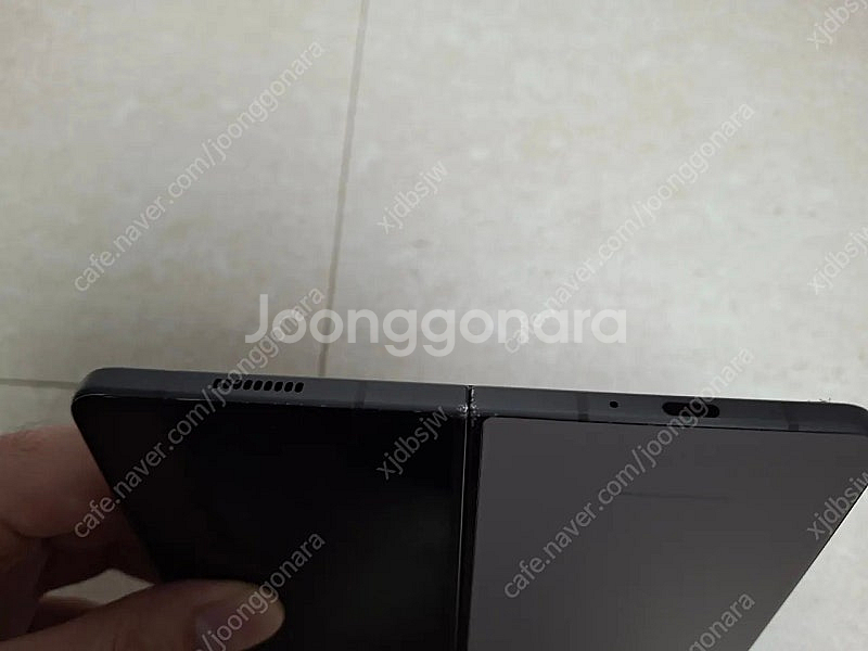 갤럭시z폴드5 256기가 팝니다--3