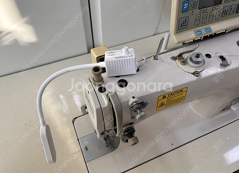 공업용 미싱 판매합니다 ( 유니콘 LS2-H8000M-D ) 자동사절 무소음모터--1