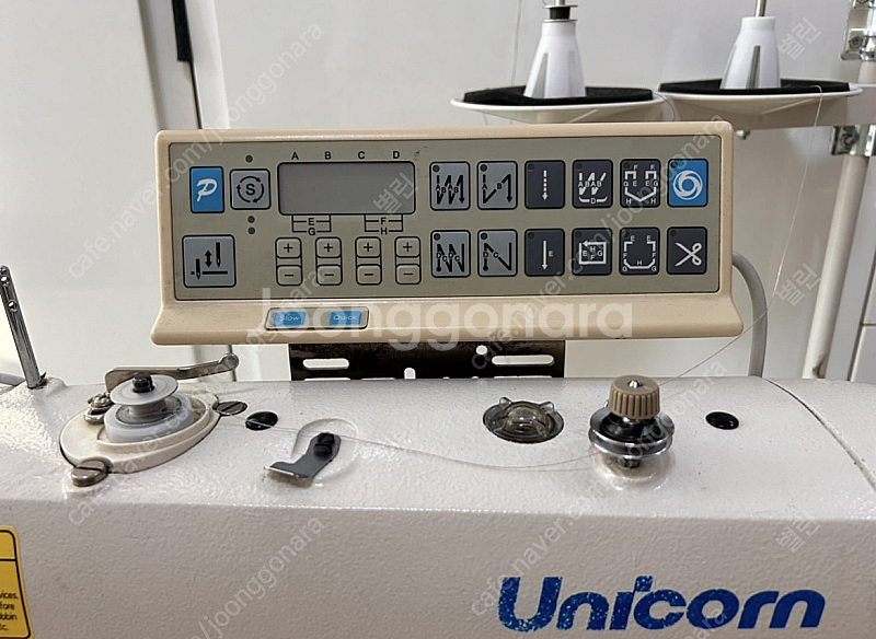 공업용 미싱 판매합니다 ( 유니콘 LS2-H8000M-D ) 자동사절 무소음모터--2