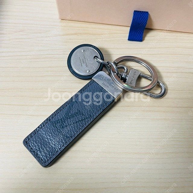 루이비통 네오 LV 클럽 백참 키홀더 키링 M69475--5