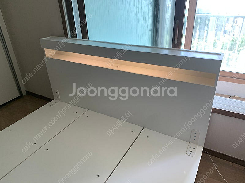 LED조명&USB 2구충전 화이트 침대 프레임 라지킹사...--4
