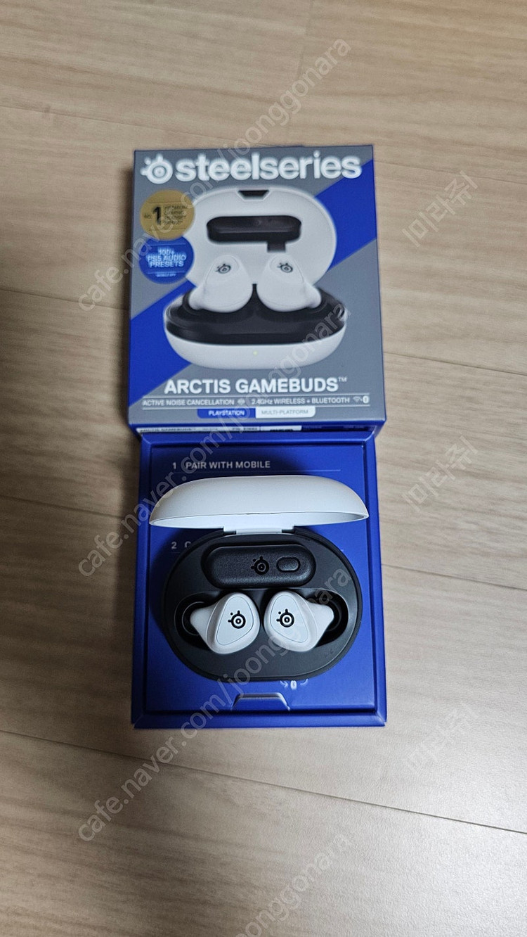 스틸시리즈 아크티스 게임버즈 게이밍 무선이어폰 화이트 S급 팝니다.--1