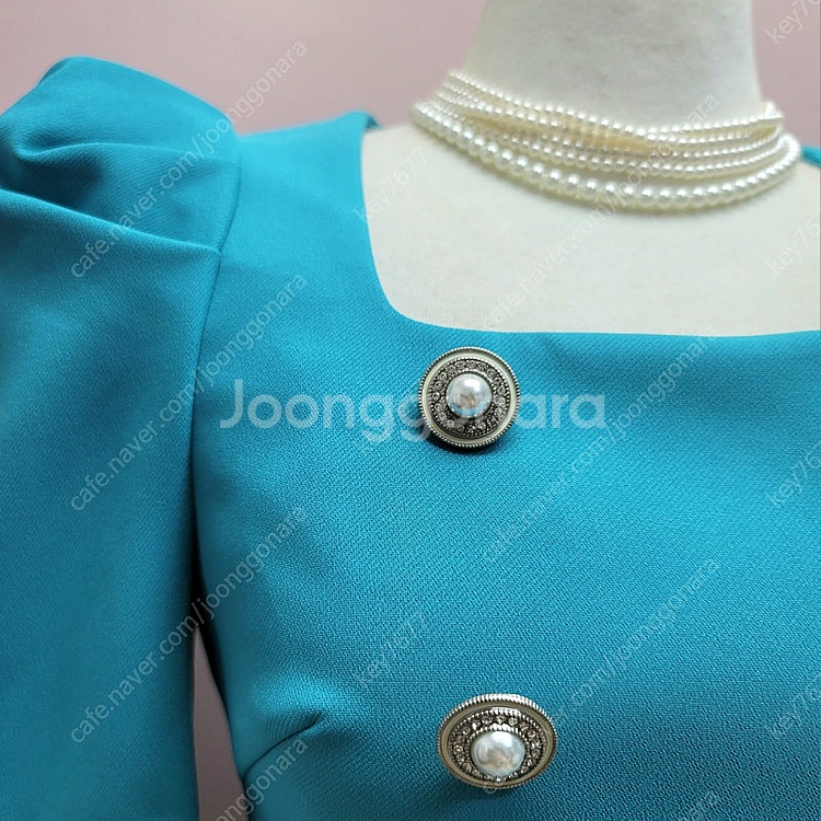 1.(새상품) 스퀘어넥 진주버튼 퍼프 롱원피스2.핀턱--6