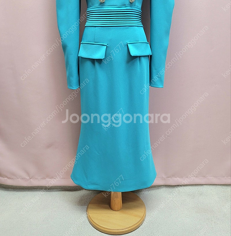 1.(새상품) 스퀘어넥 진주버튼 퍼프 롱원피스2.핀턱--7