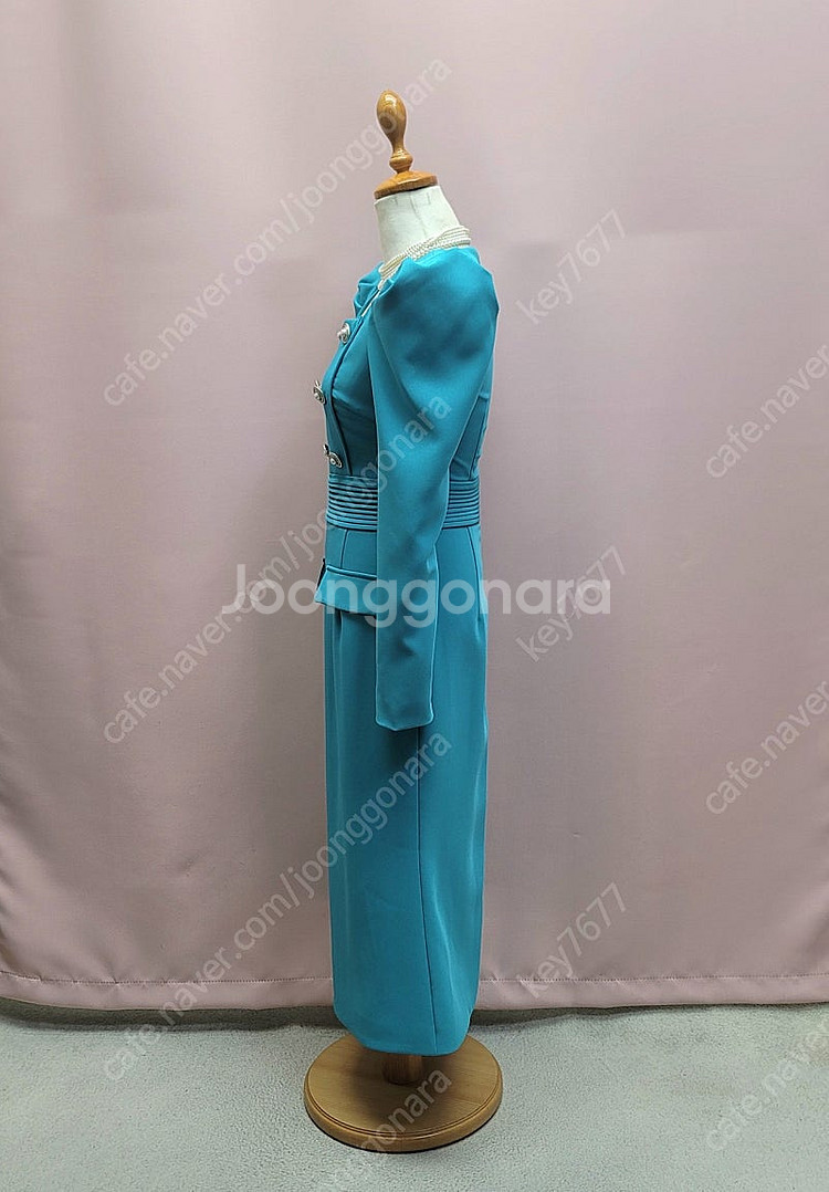 1.(새상품) 스퀘어넥 진주버튼 퍼프 롱원피스2.핀턱--8