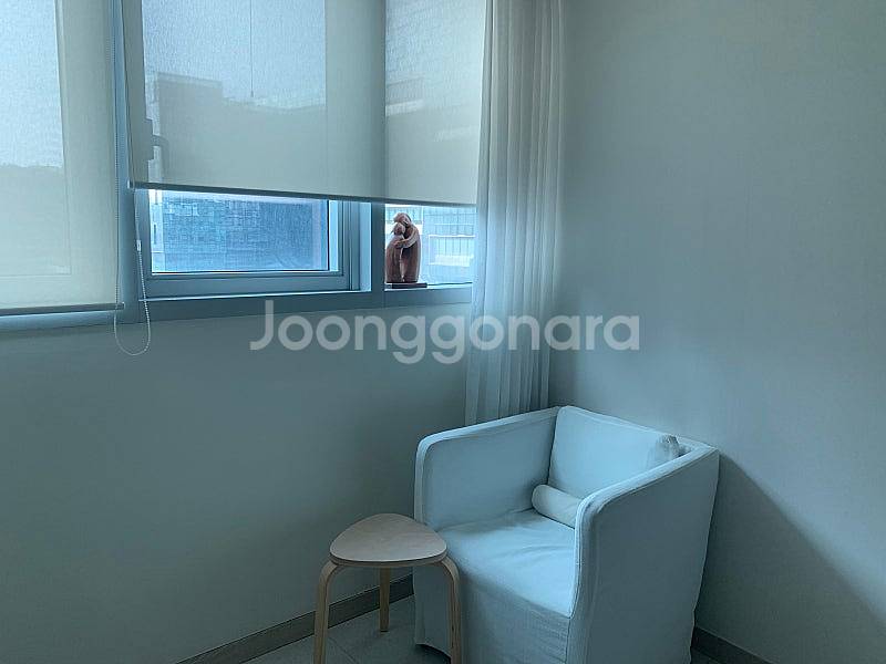 이케아 에케뢰 암체어 1인소파 반값이하--1