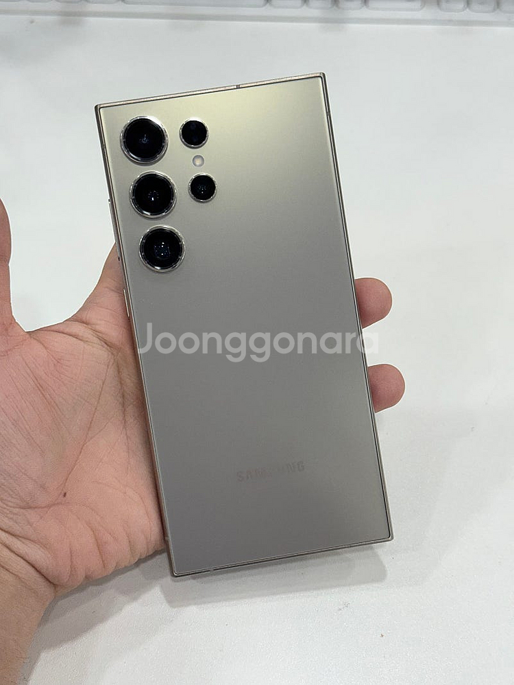 갤럭시S24울트라 티타늄그레이 512GB (S928) A급 무잔상 78만원 판매합니다!--6