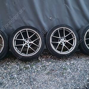 20인치 bmw st 640D F06 F10 5GT 5시리즈 7시리즈 F바디 그란쿠페 에서 사용하던 휠타이어 팝니다