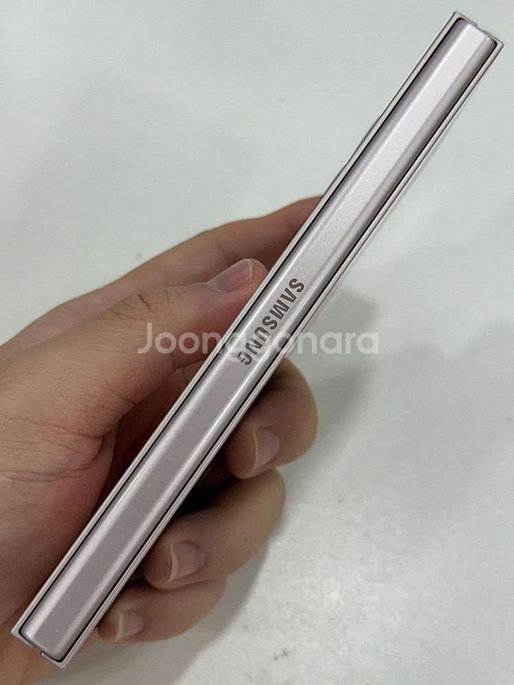 갤럭시Z폴드6 (F956) 핑크 512GB 대용량 A급 92만원 판매합니다!--4