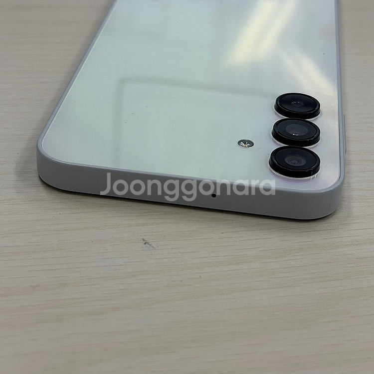 갤럭시A15 라이트블루 128용량 24년 7월개통 새상품컨디션 초S급 14만 판매해요--4