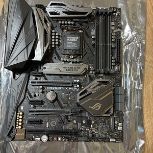 Maximus X hero (Z370) 메인보드 판매합니다 (리퍼 후 미사용)