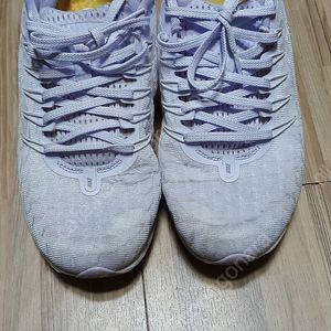 나이키 에어줌 보메로 14 250 2만5천원