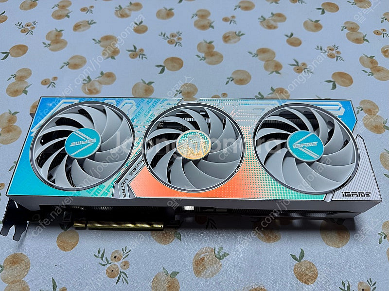 (새제품급) 컬러풀 RTX4070 SUPER WHITE...--4