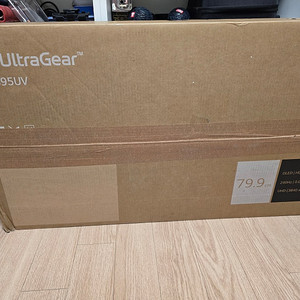 LG 32GS95UV