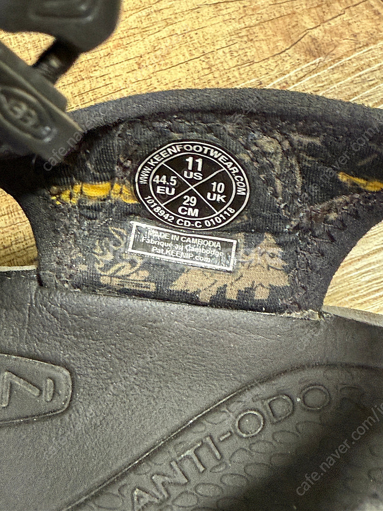 KEEN 뉴포트 샌들 팝니다. 정품 (290mm)--2