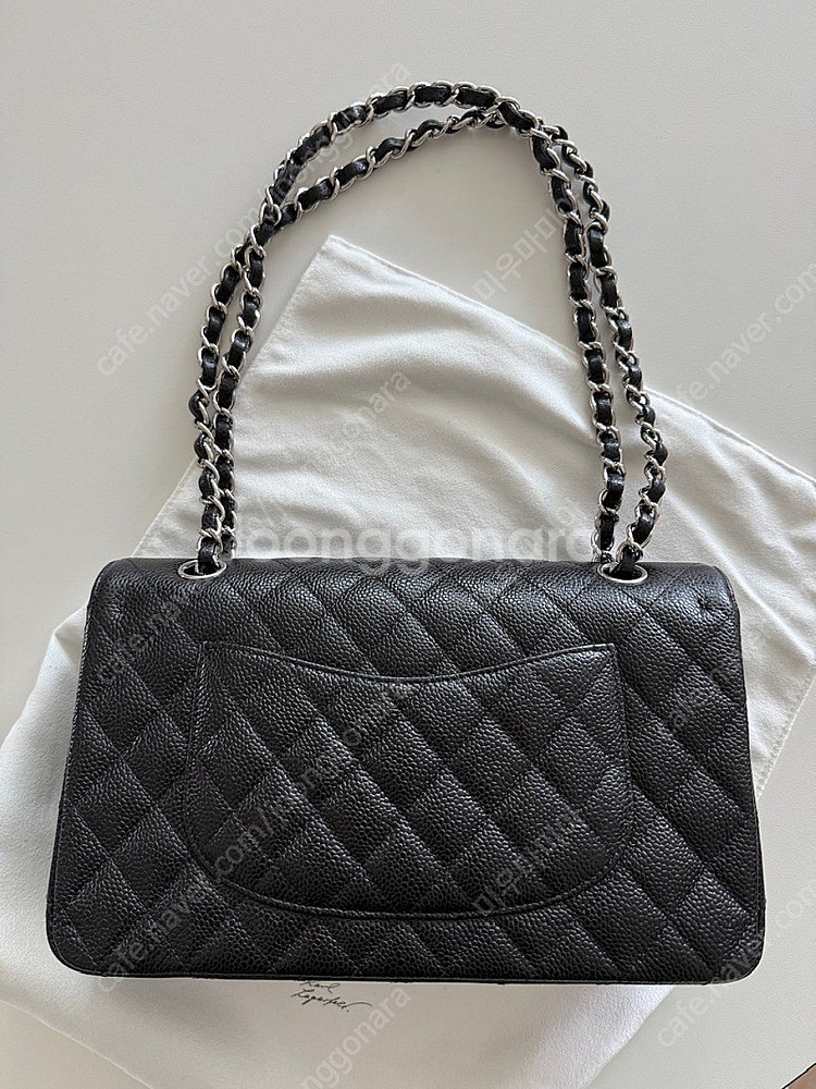 샤넬 클래식 미듐 블랙 캐비어 은장 (롯데 본점 구입)--3