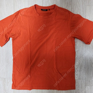 DKNY 남성 반팔티셔츠 주황색 S사이즈 팝니다.