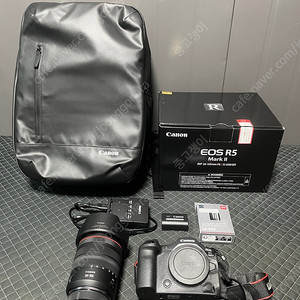 캐논 EOS R5 Mark II 바디와 RF 24-105mm F4 L IS USM 렌즈 키트