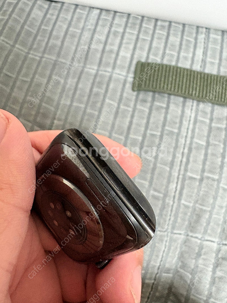 애플워치6 티타늄 44mm 스페이스블랙 팝니다.--3
