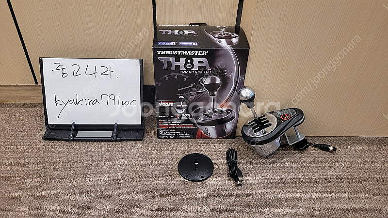 트러스트마스터 레이싱휠 전용 쉬프트 TH8A 판매 (직...--0