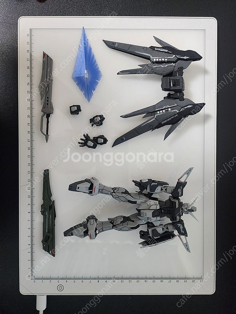 RG 한정판 가조립 3개 팝니다.--0
