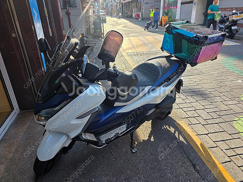 포르자300 / 2018년식 / 31,000km / 350만->320만 / 연식대비 적은키로수 / 배달세팅 판매합니...--1