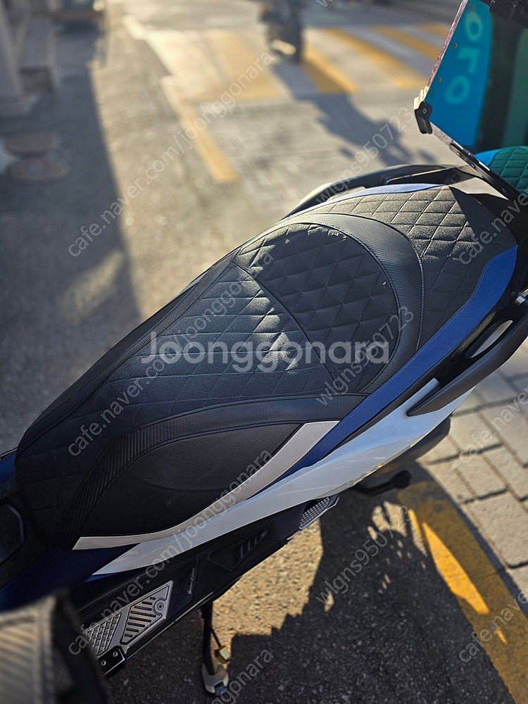 포르자300 / 2018년식 / 31,000km / 350만->320만 / 연식대비 적은키로수 / 배달세팅 판매합니...--8