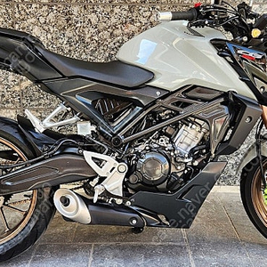 cb125r 팝니다.