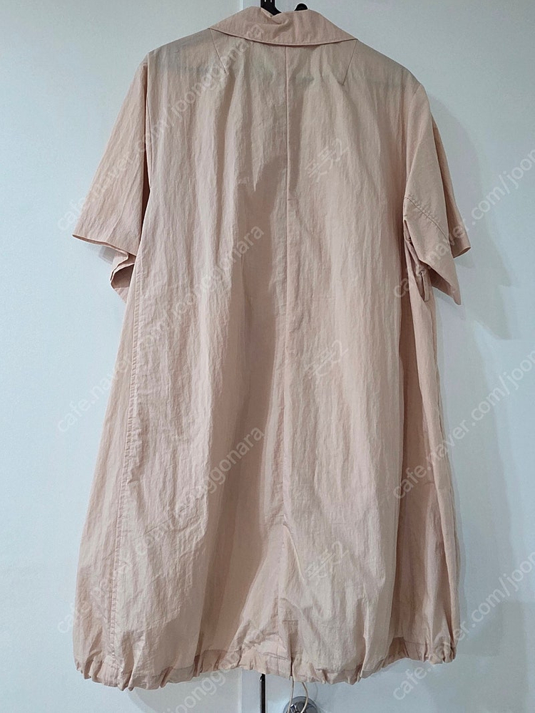 한섬 시스템 크링클 벨티드 칼라 집업 드레스 이미지