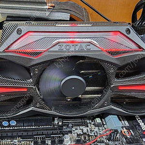 지포스 GTX 980 4G 두가지 올려봅니다.