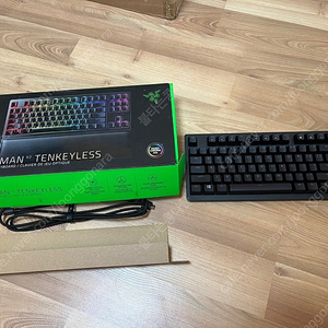 레이저 헌츠맨v2 리니어 tkl 팝니다.