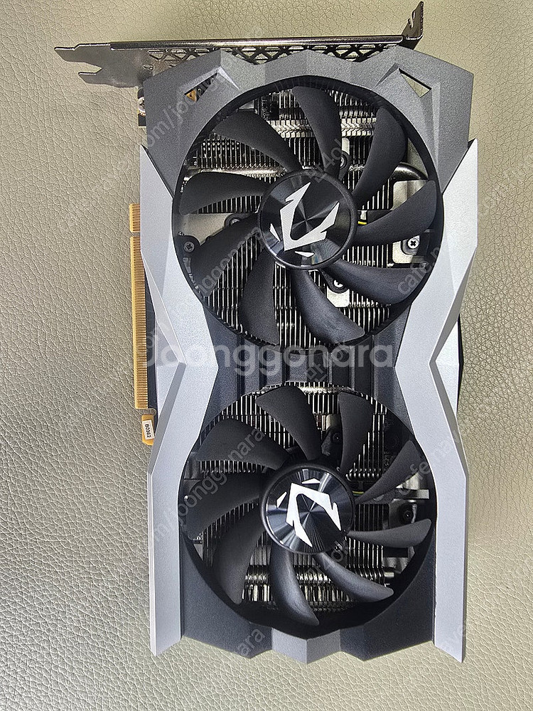 RTX2060SUPER 부품용이나 고쳐쓰실분.--0