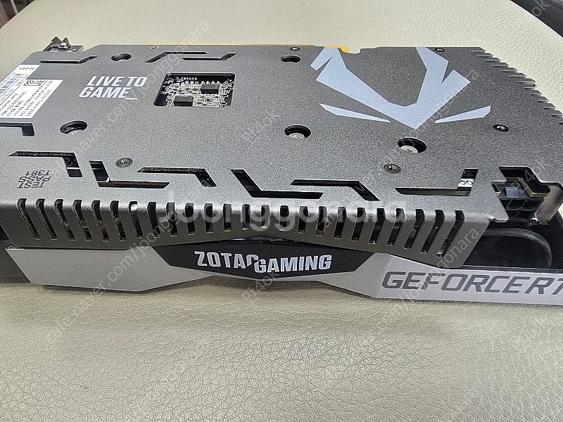 RTX2060SUPER 부품용이나 고쳐쓰실분.--2