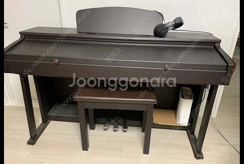 나쁘지않은 디지털피아노 9만원에 판매합니다--1