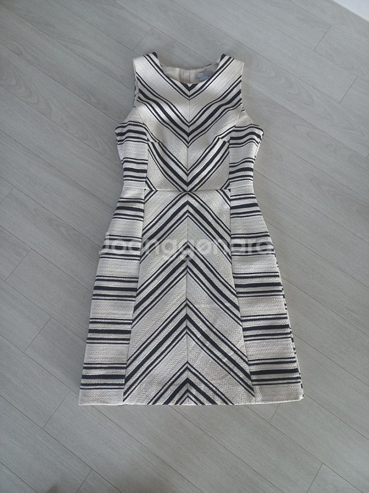 (최종) h&m 크림블랙 원피스 44(1.0)--4