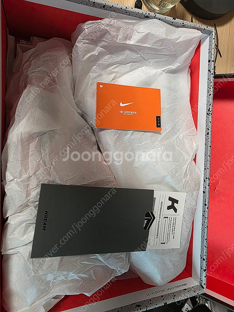 조던4 레트로 파이어레드 290mm 판매합니다.--5