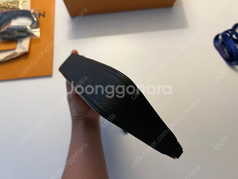 루이비통 이지파우치 온 스트랩 M80349 앙프렝뜨 블...--4