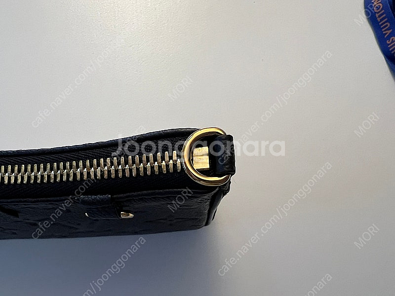 루이비통 이지파우치 온 스트랩 M80349 앙프렝뜨 블...--8