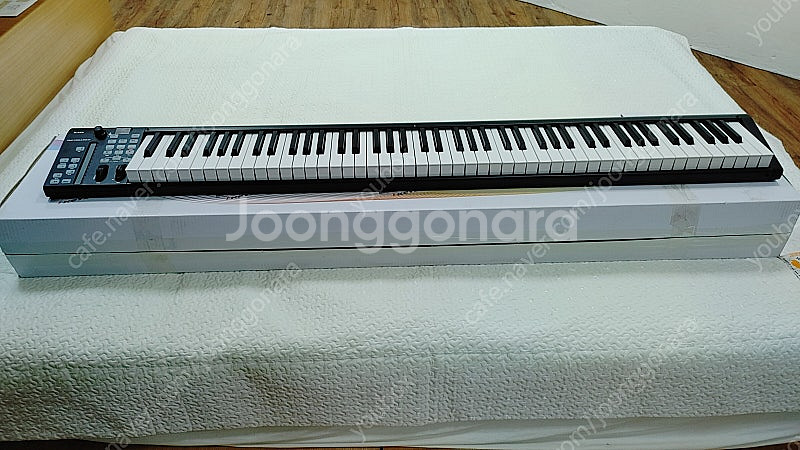 아이콘 아이키보드 iCON i Keyboard 8X 8...--0