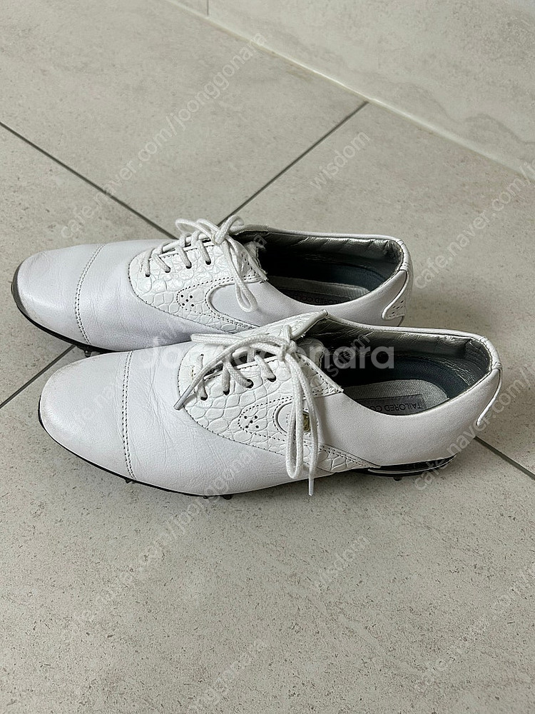 풋조이 프리미엄 골프화--4