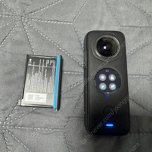 인스타 360 X2 + 추가배터리 팝니다.