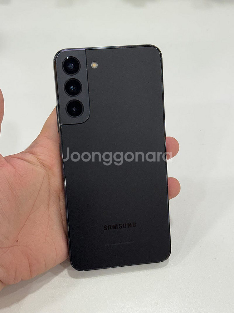 갤럭시S22플러스 (S906) 블랙 20만원에 판매해요~--0