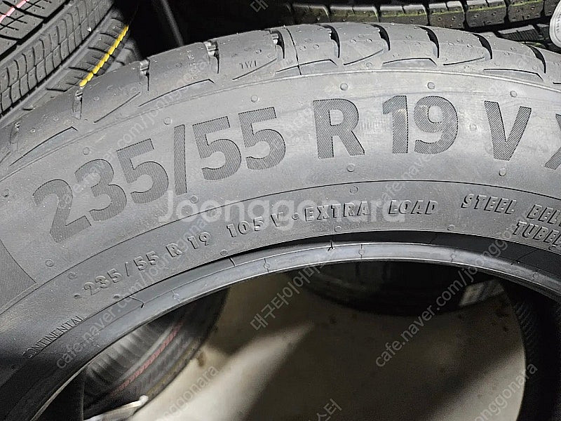 콘티넨탈타이어 UC6 SUV 235 55 19 한대분--2
