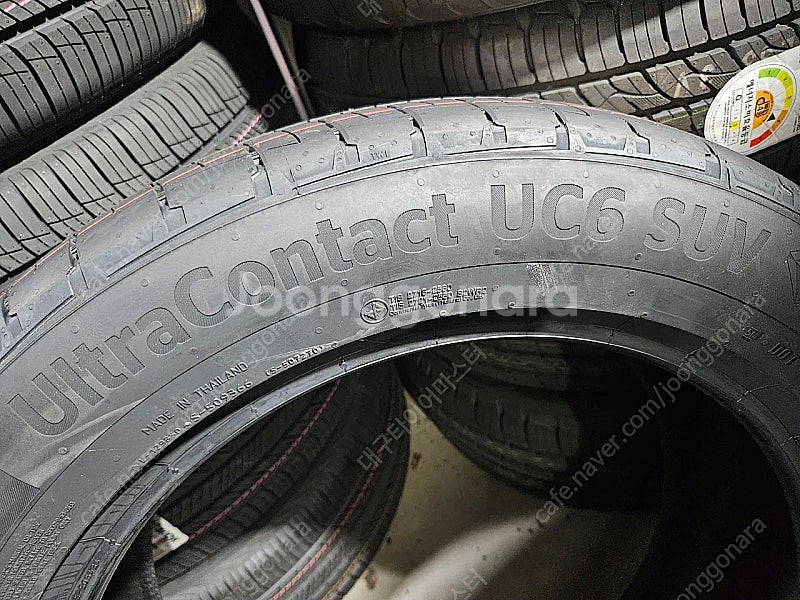 콘티넨탈타이어 UC6 SUV 235 55 19 한대분--4