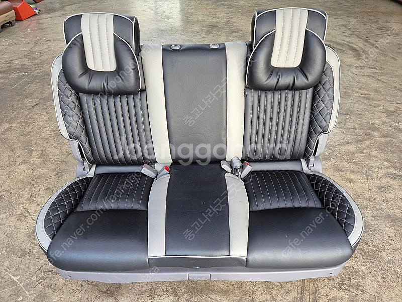 코란도 투리스모 수출형 4열시트 팝니다--1