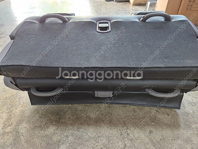 코란도 투리스모 수출형 4열시트 팝니다--3